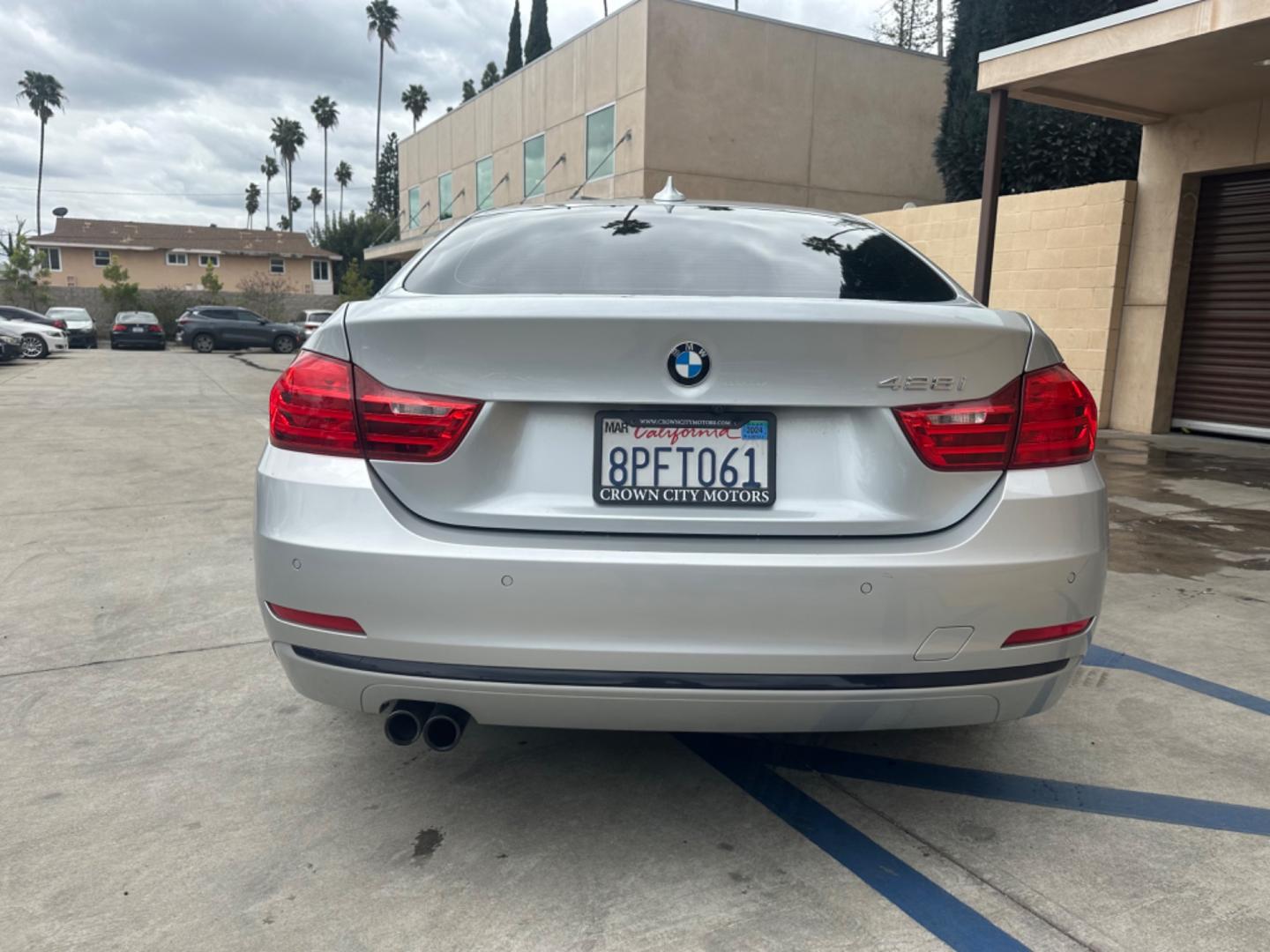 2016 Gray /Black BMW 4-Series Gran Coupe 428i SULEV (WBA4A9C53GG) with an 2.0L L4 DOHC 16V engine, 8A transmission, located at 30 S. Berkeley Avenue, Pasadena, CA, 91107, (626) 248-7567, 34.145447, -118.109398 - Photo#5